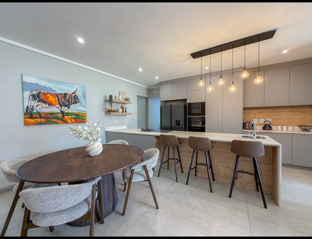 3 BEDROOM APARTMENT TO LET IN ASCEND TO MIDSTREAM